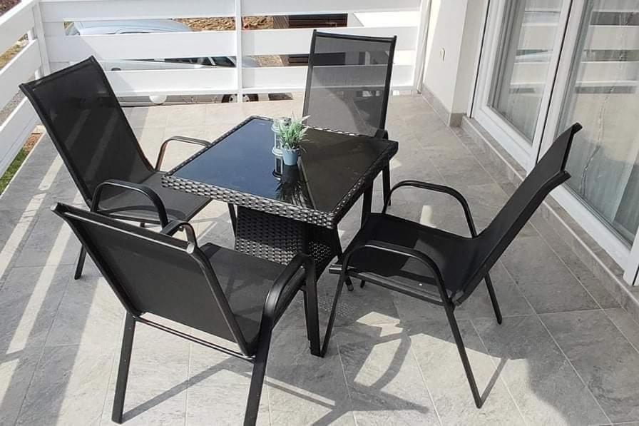 M&S&N Lägenhet Grabovac  Exteriör bild